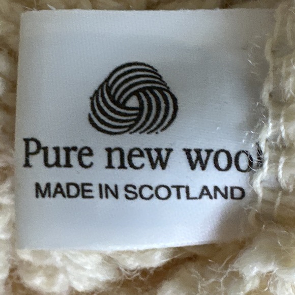 Vintage 90s Highland Home Industries Hand Knit Pure Wool Cream Cardigan | Sz: S - Picture 12 of 13